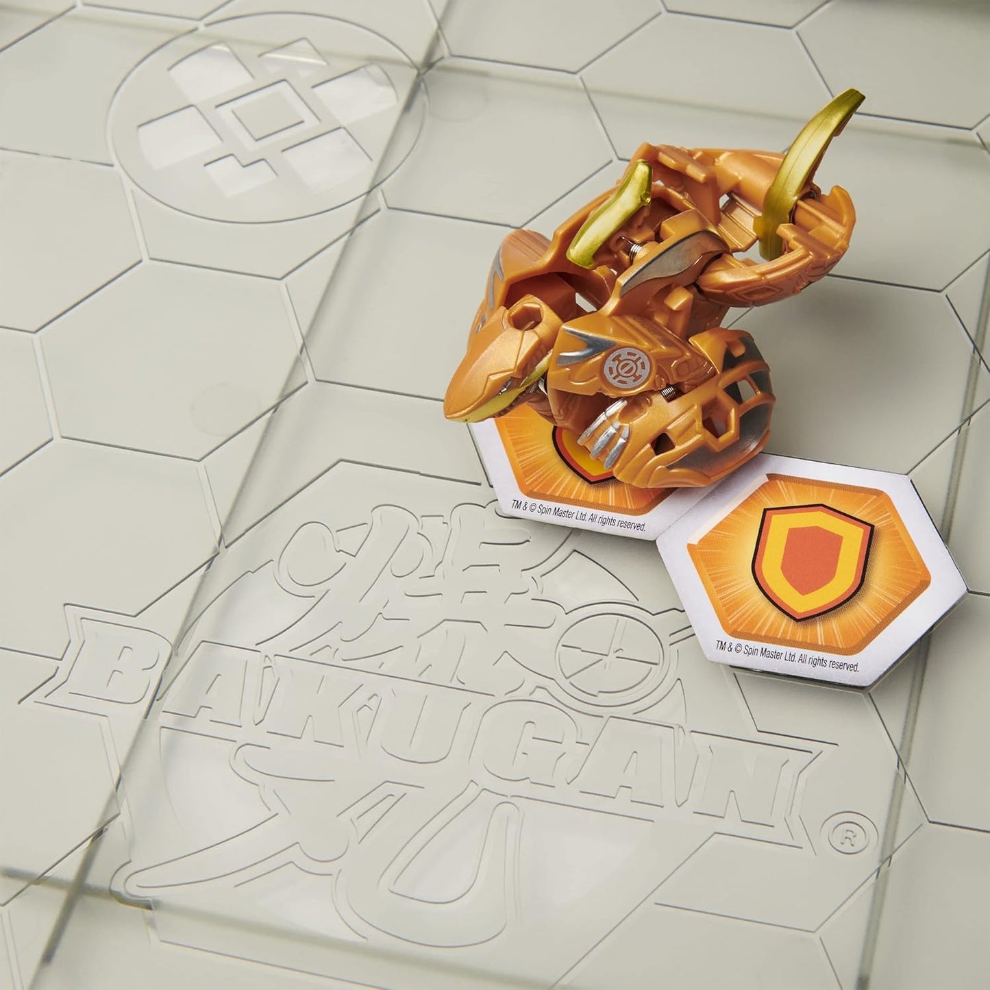 BAKUGAN 'Geogan Rising' Arena, Battle Matrix, zerlegbares Spielfeld mit exklusivem Aurelus Sharktar