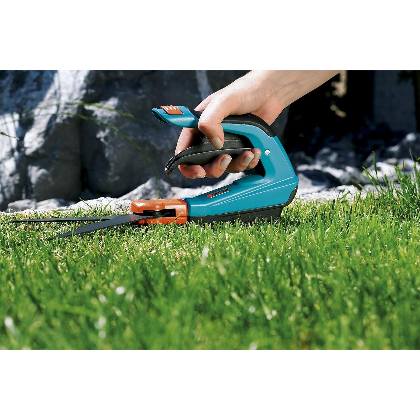 Gardena Comfort Grasschere, drehbar Gartenschere für den exakten Rasenkantenschnitt