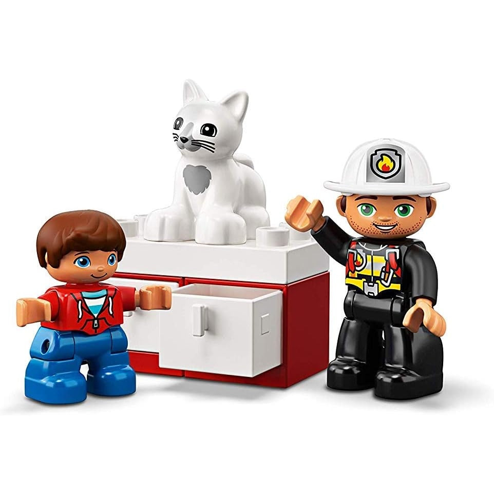 LEGO 10901 DUPLO Feuerwehrauto Feuerwehr Spielzeug für Kleinkinder im Alter von 2-5 Jahren mit Licht & Geräuschen