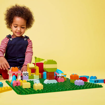 LEGO 10980 DUPLO Bauplatte in Grün, Grundplatte für DUPLO Sets, Konstruktion