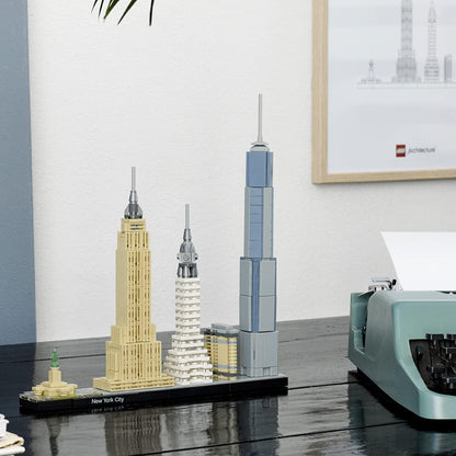 LEGO 21028 Architecture New York City Set Skyline-Modellbausatz mit World Trade Center und Freiheitsstatue