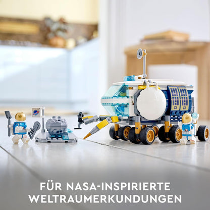 LEGO 60348 City Mond-Rover, Weltraum-Spielzeug ab 6 Jahren für Mädchen und Jungen, mit Astronauten-Minifiguren NASA