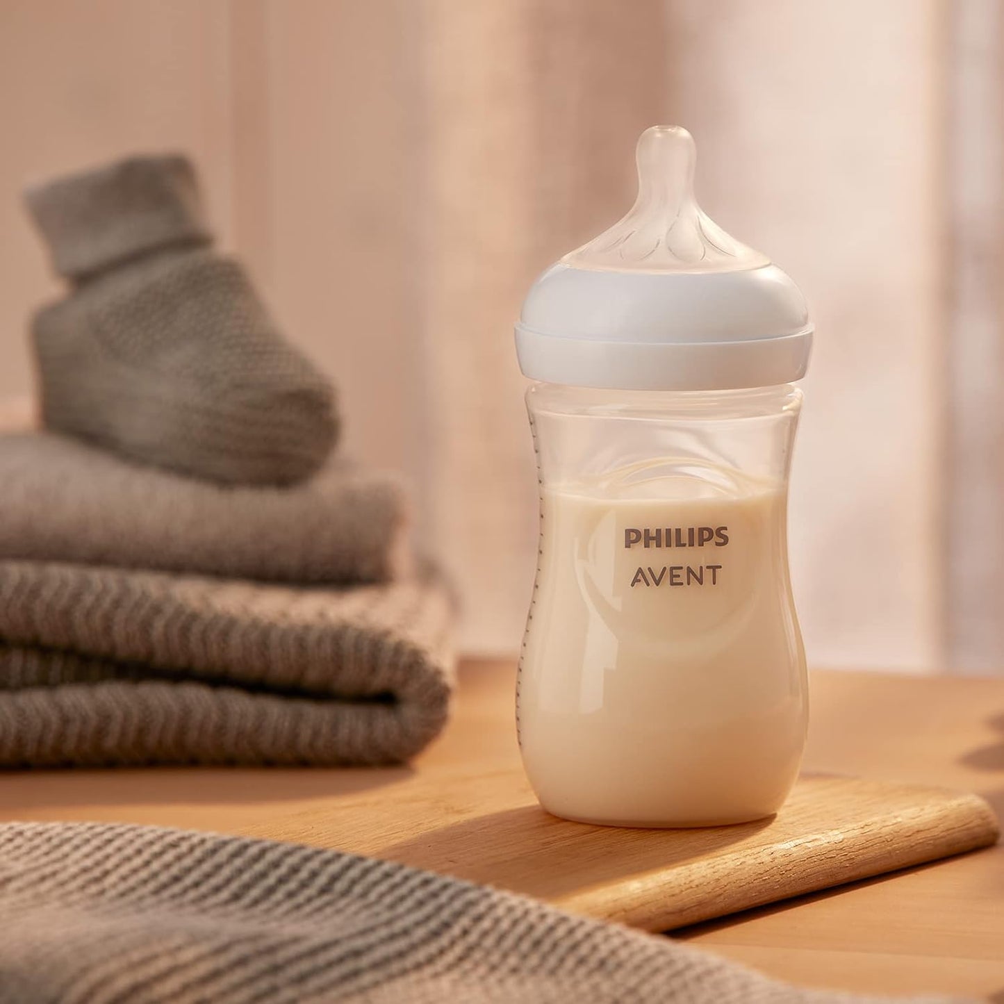 Philips Avent 3x Babyflaschen, 260 ml, für Neugeborene ab 1 Monat, BPA-frei Modell SCY903/03